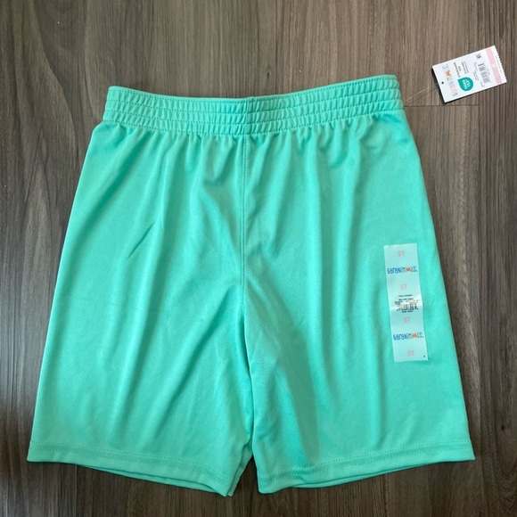 Garanimals Green Poly Kids Shorts size 5T-NWT - Picture 2 of 3